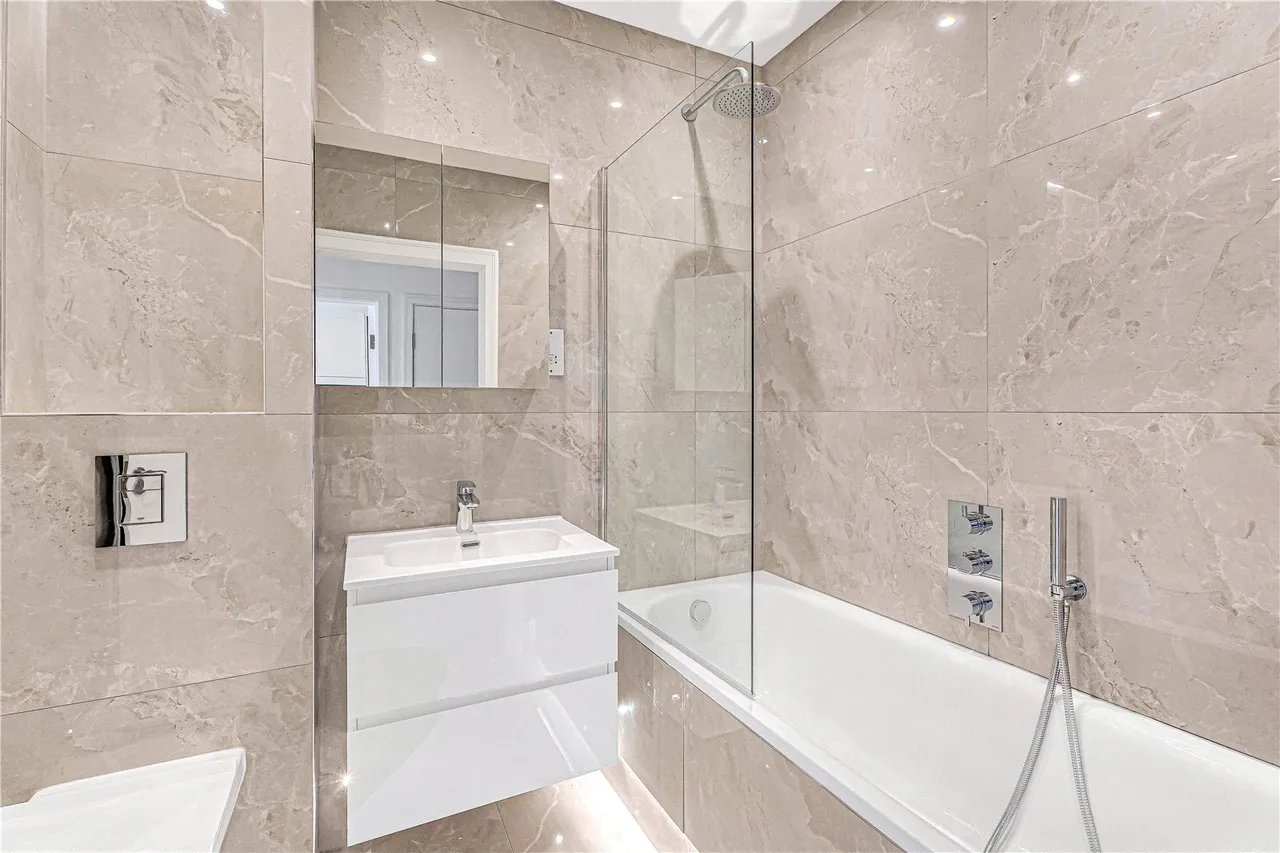 Chase Side, Southgate, London, N14 4PR, photo 8
