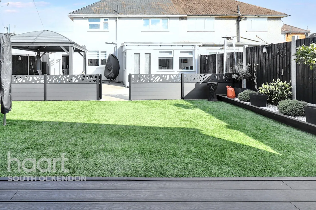 Swale Close, Aveley, RM15, photo 17