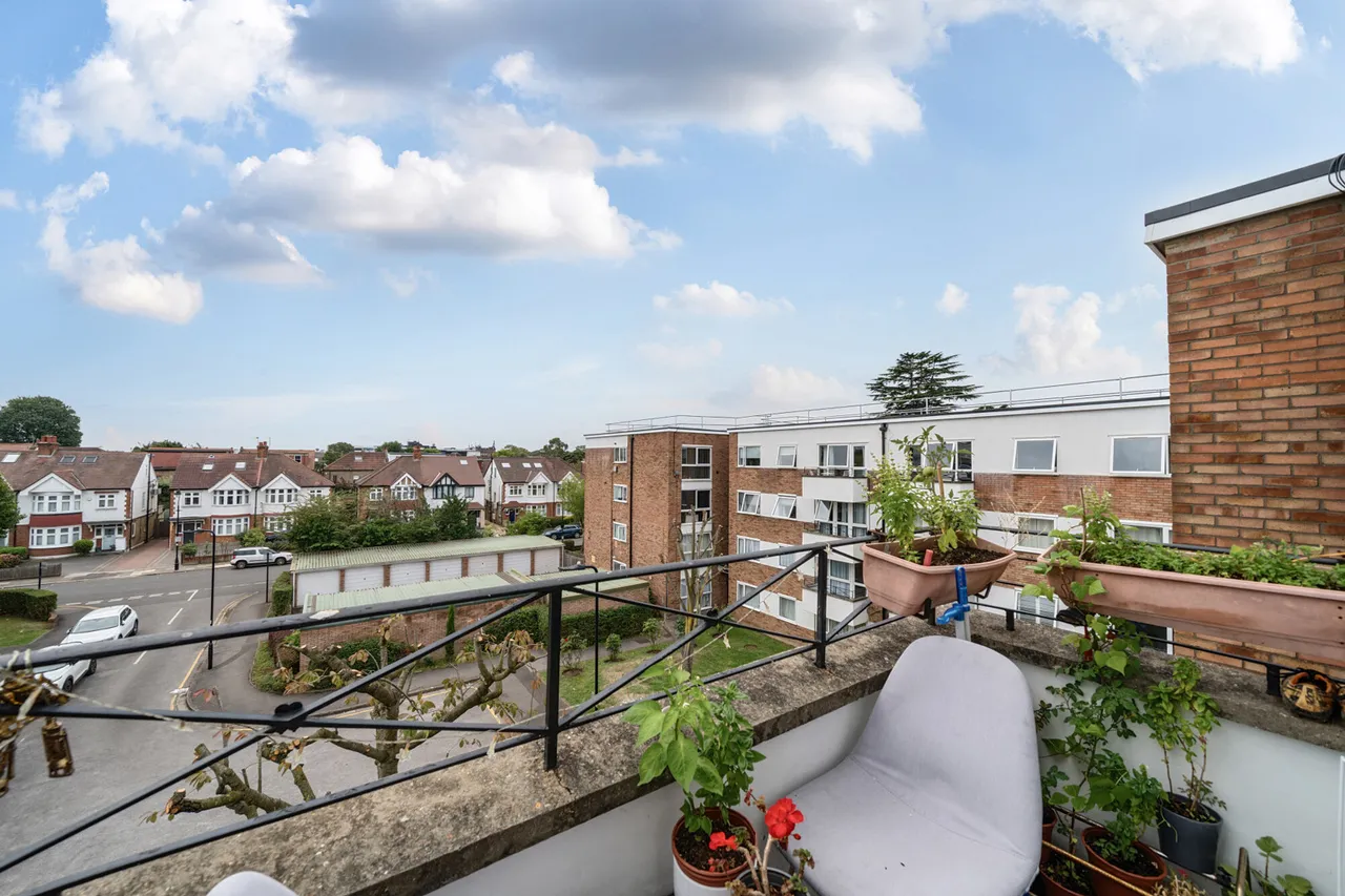 Balmain Close, Ealing, W5, photo 5