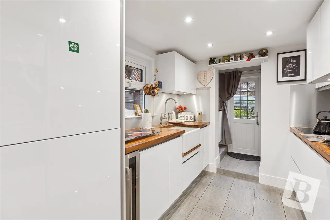 Wrotham Road, Gravesend, DA11, photo 10