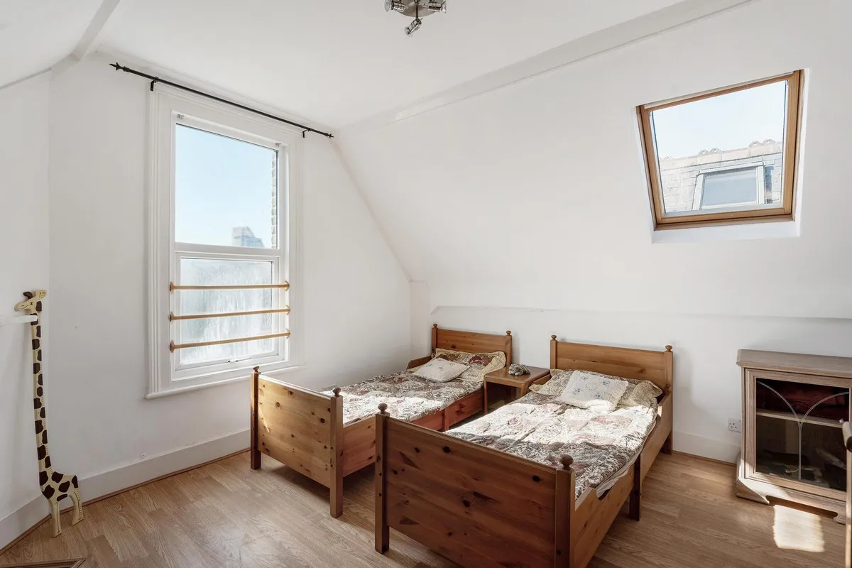 Castlebar Road, London, W5, photo 10