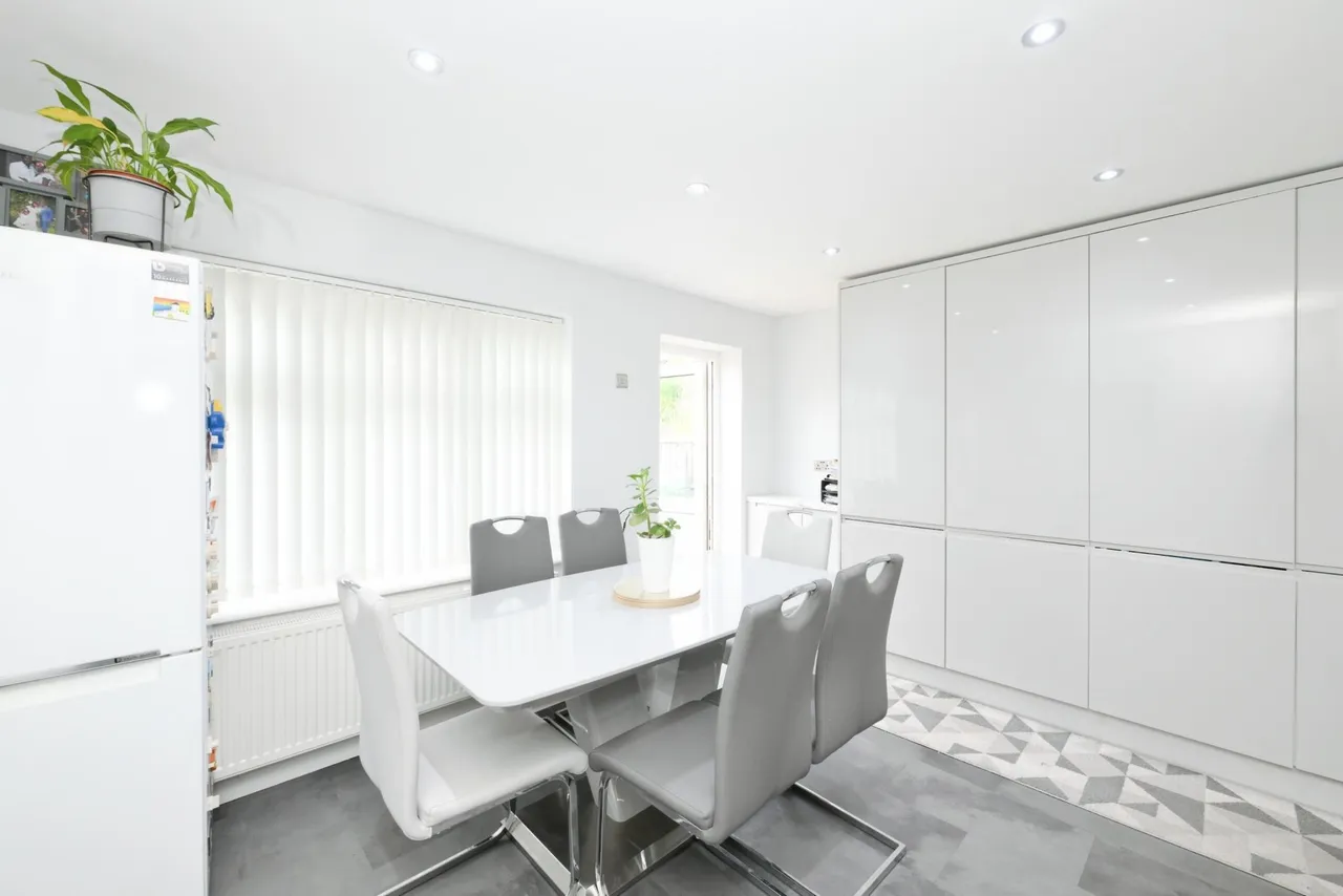 Rainer Close, Waltham Cross, EN8, photo 10