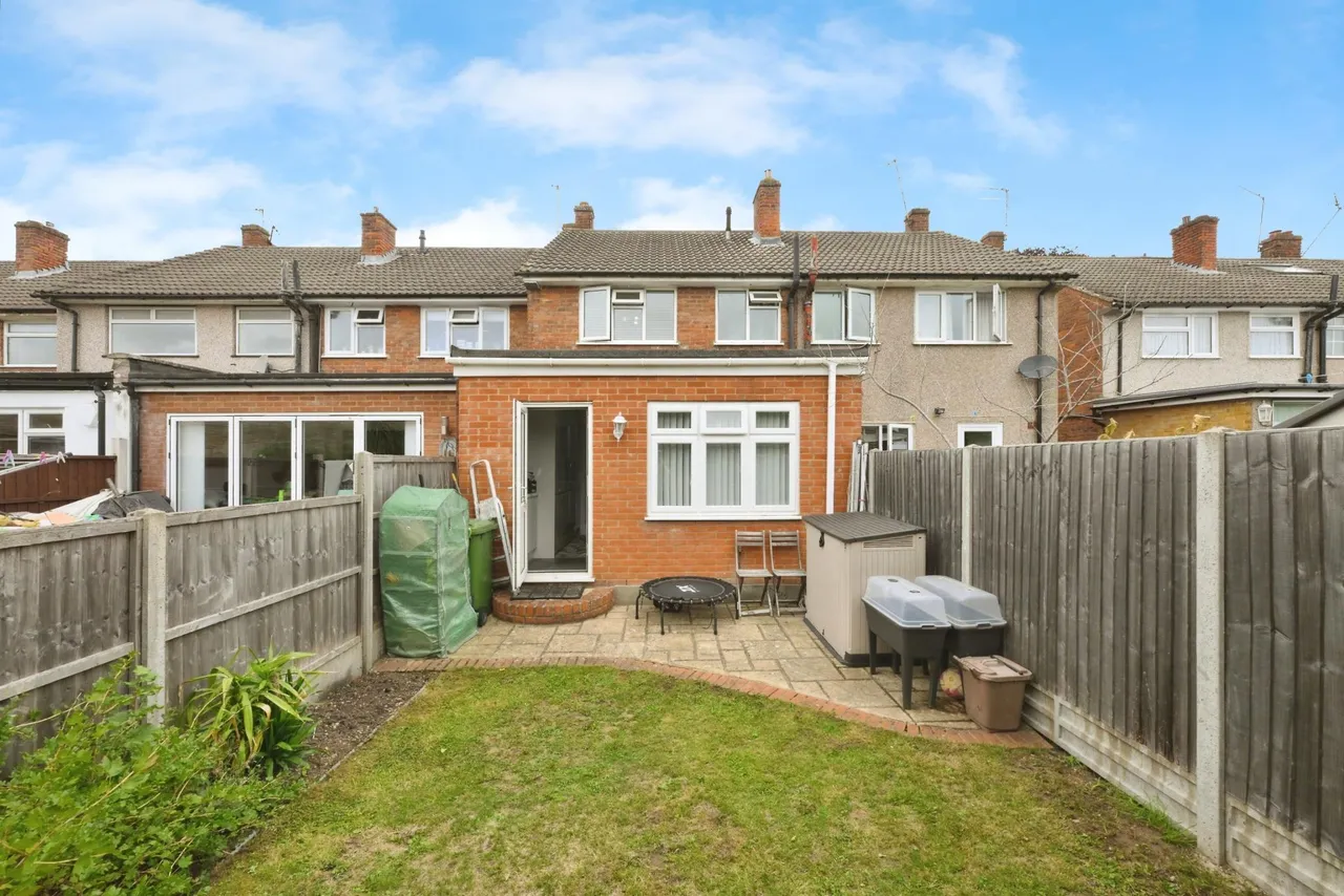 Rainer Close, Waltham Cross, EN8, photo 19