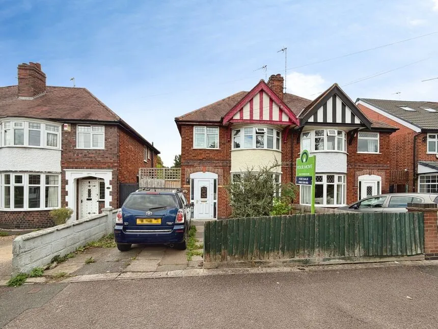 4 bed house for sale, Wyngate Drive, Leicester, LE3