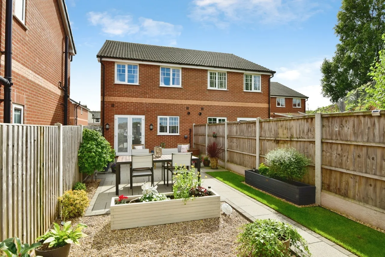 Kemball Court, Grove Road, Stoke-on-Trent, Staffordshire, ST4, photo 19