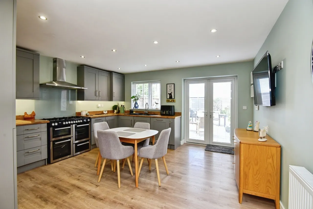Kemball Court, Grove Road, Stoke-on-Trent, Staffordshire, ST4, photo 6