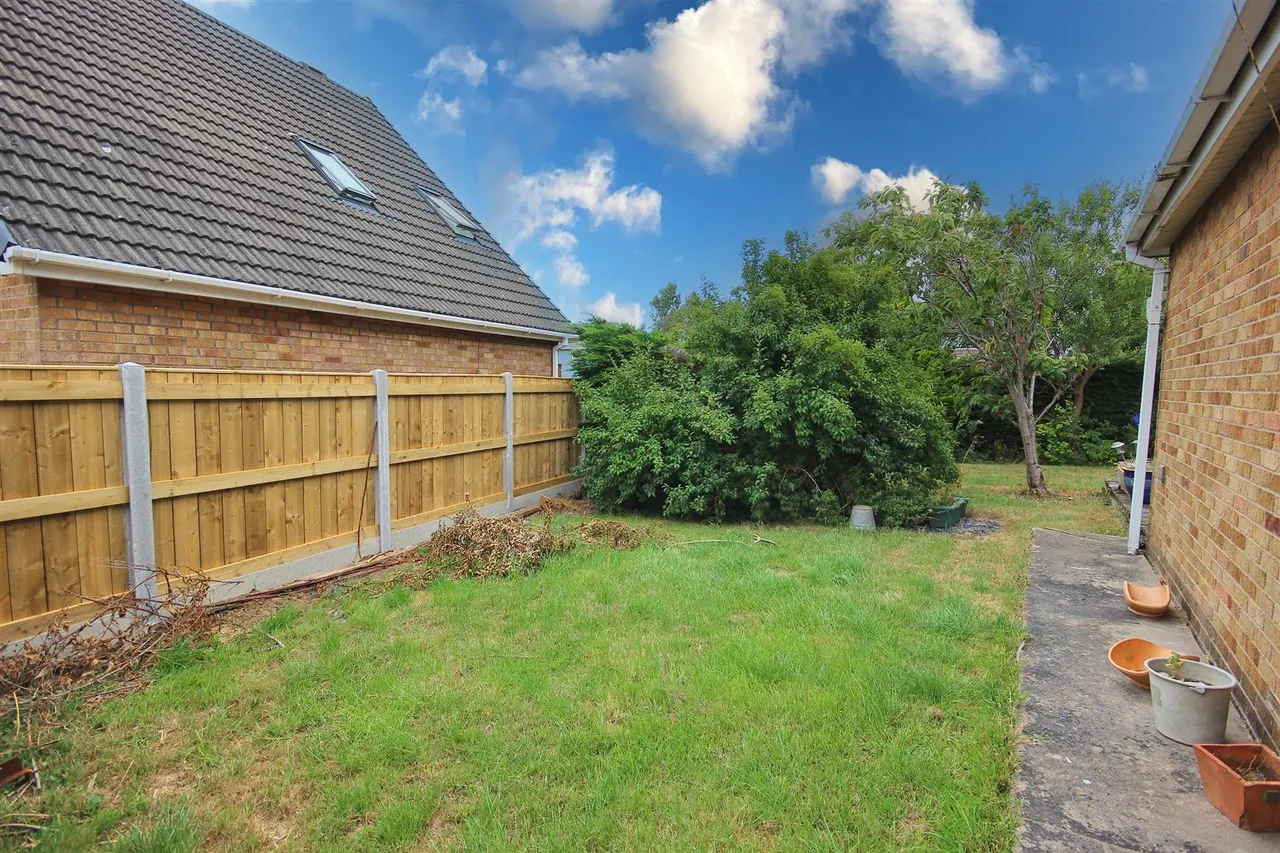 Draycott Avenue, Hornsea, photo 3