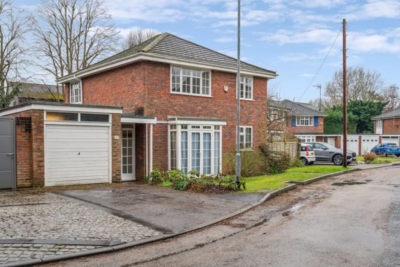 High Elms Close, Northwood, photo 9