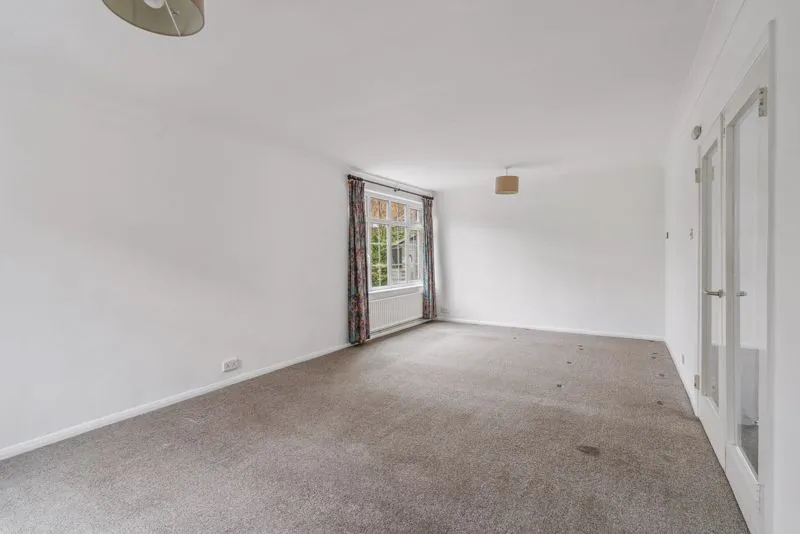 High Elms Close, Northwood, photo 6