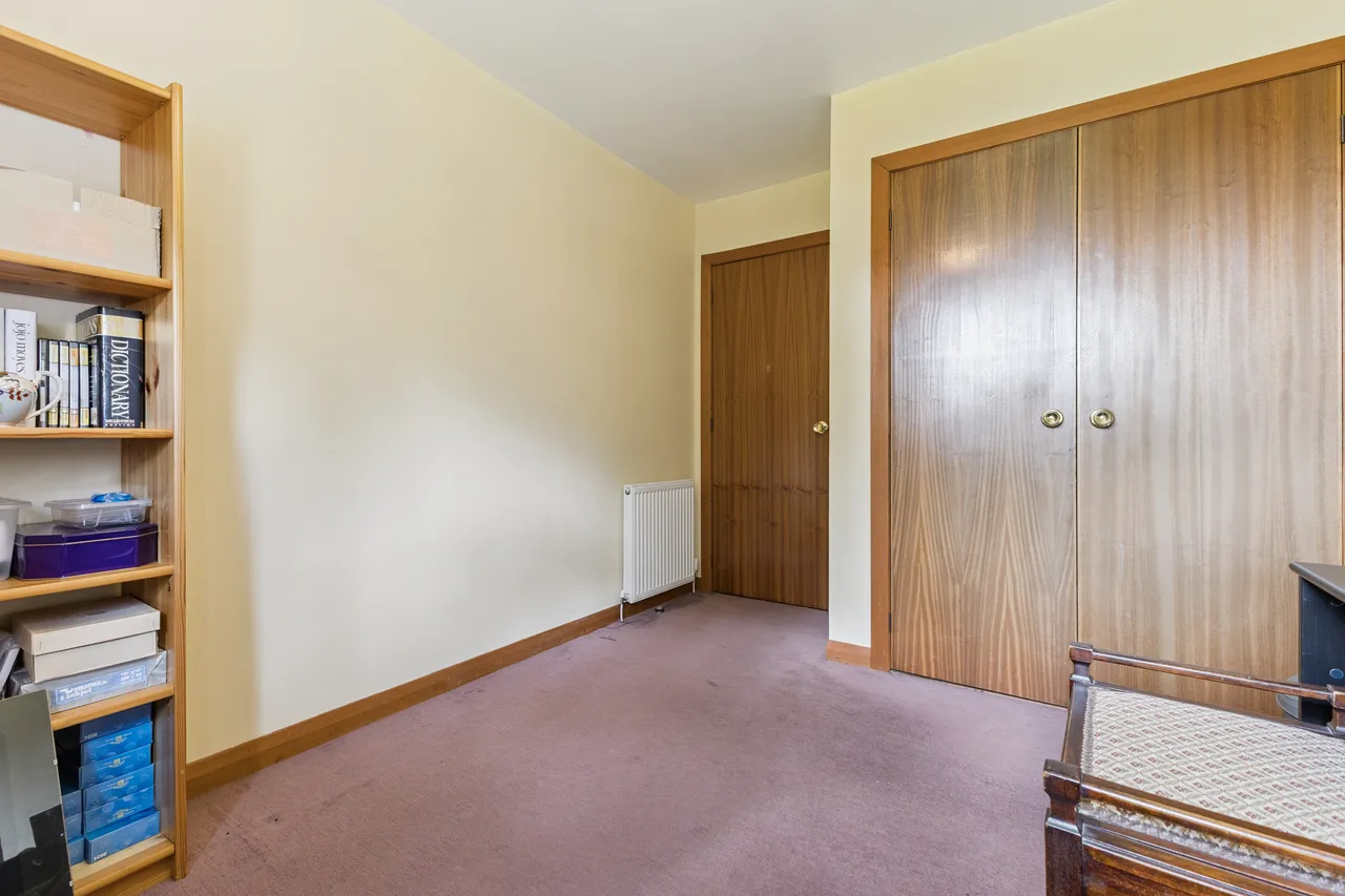 Glenfield Cottage, Logiealmond, PH1, photo 13
