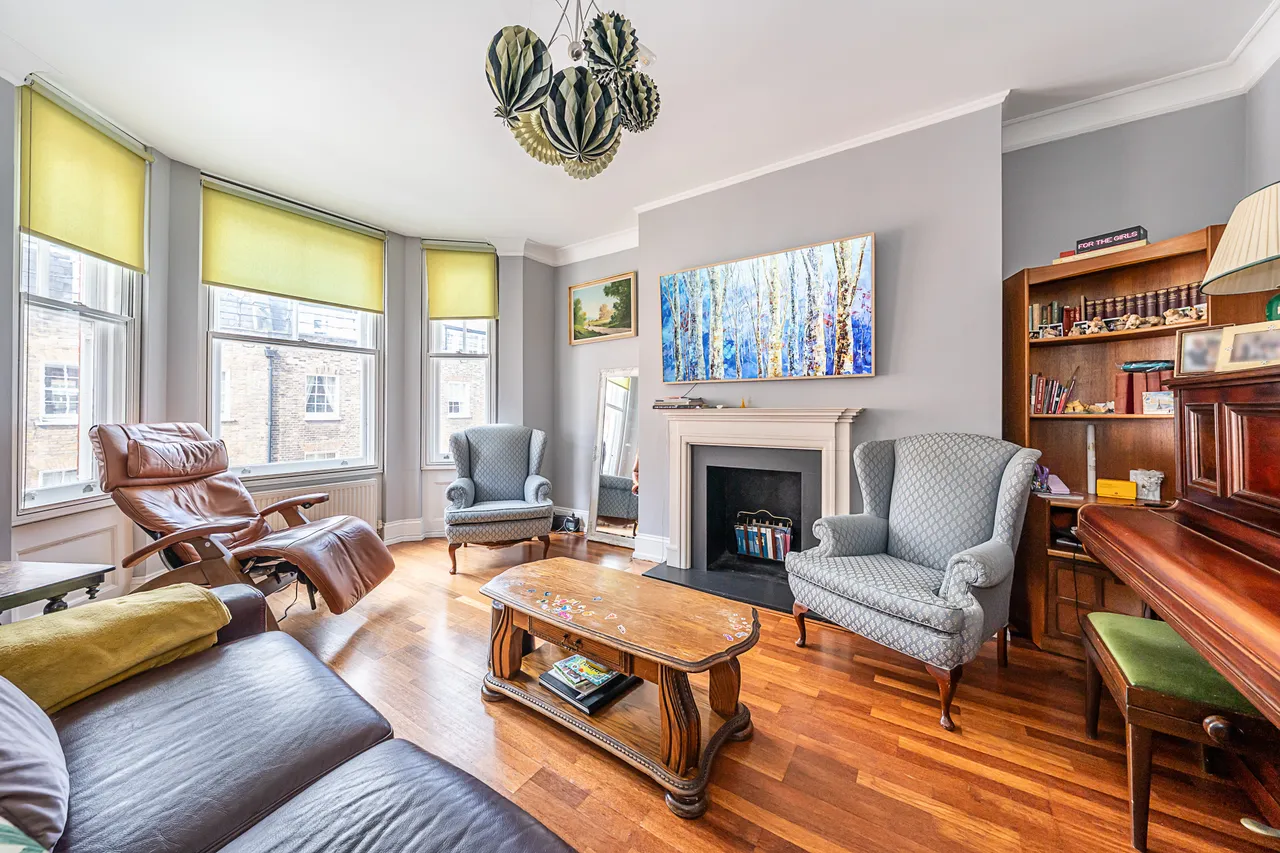 3 bed flat for sale — York Street, London, W1H