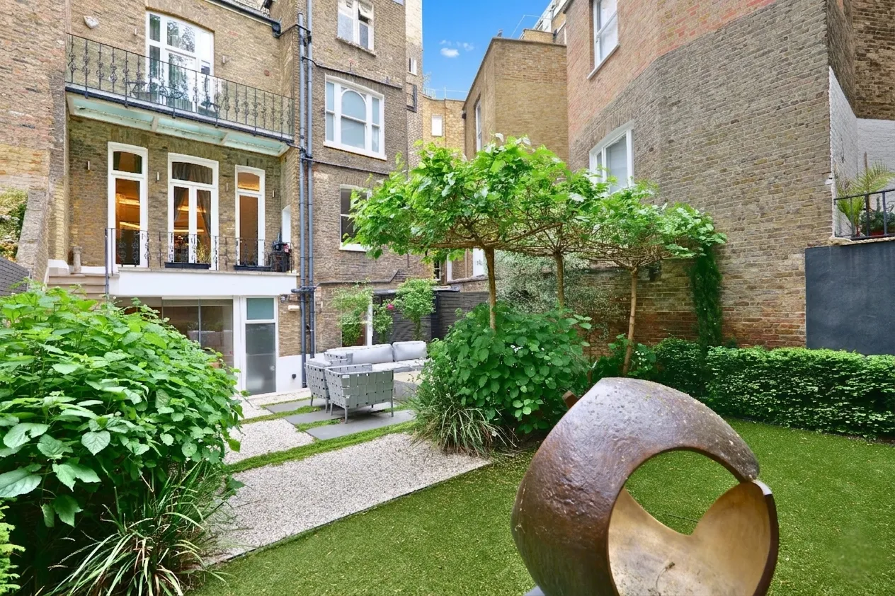 Lexham Gardens, Kensington, W8, photo 2