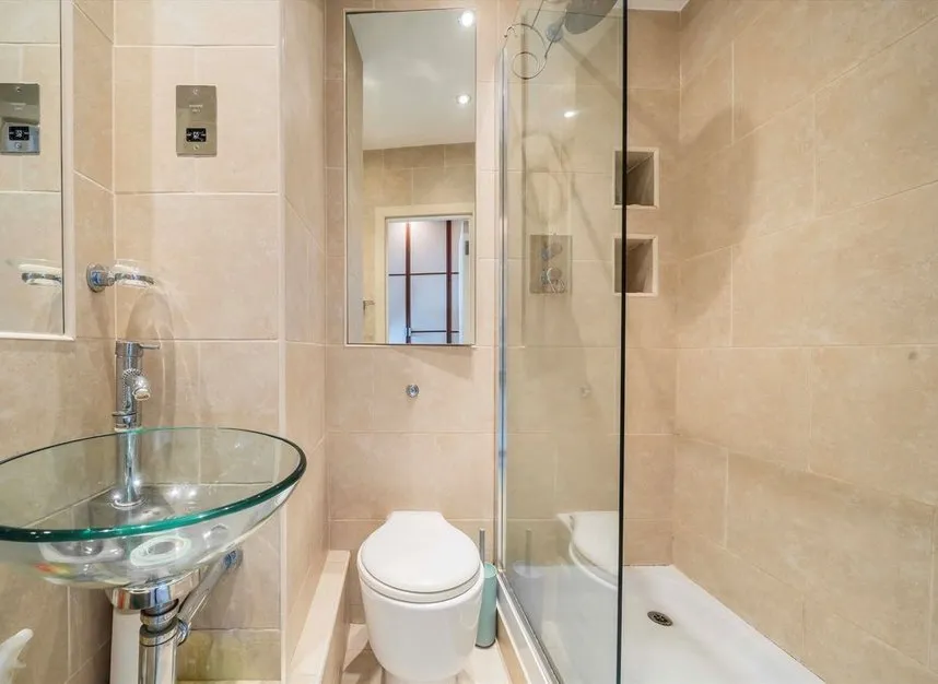 Woburn Place, Bloomsbury, WC1H, photo 4