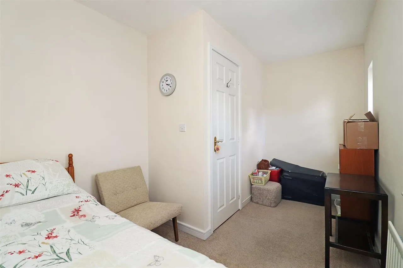Braystones Close, Timperley, Cheshire WA15 7RB, photo 12