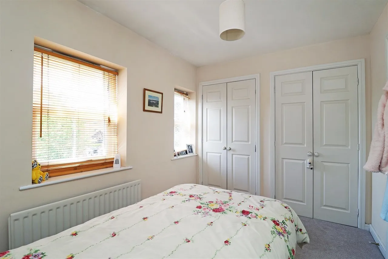 Braystones Close, Timperley, Cheshire WA15 7RB, photo 10
