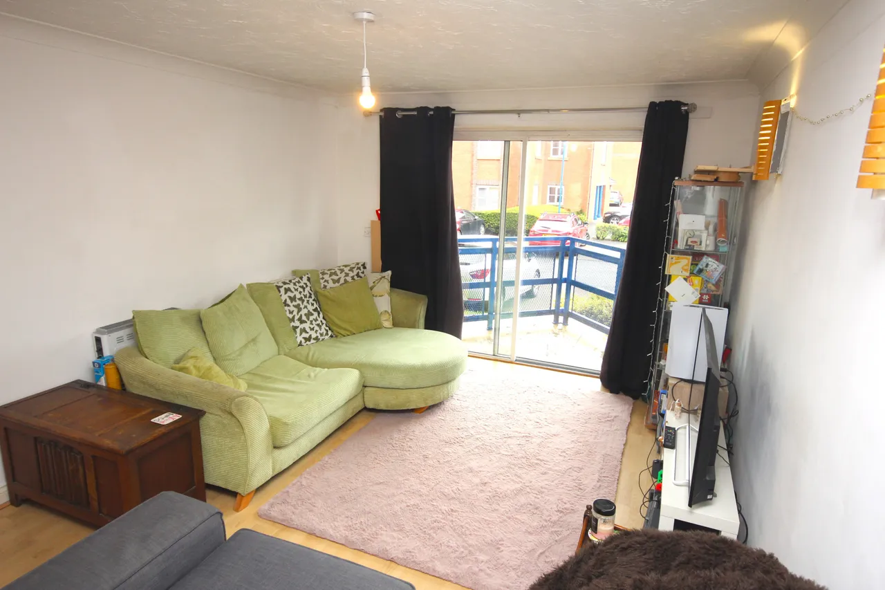 Mountbatten Close, Preston, Lancashire, PR2 2XB, photo 3