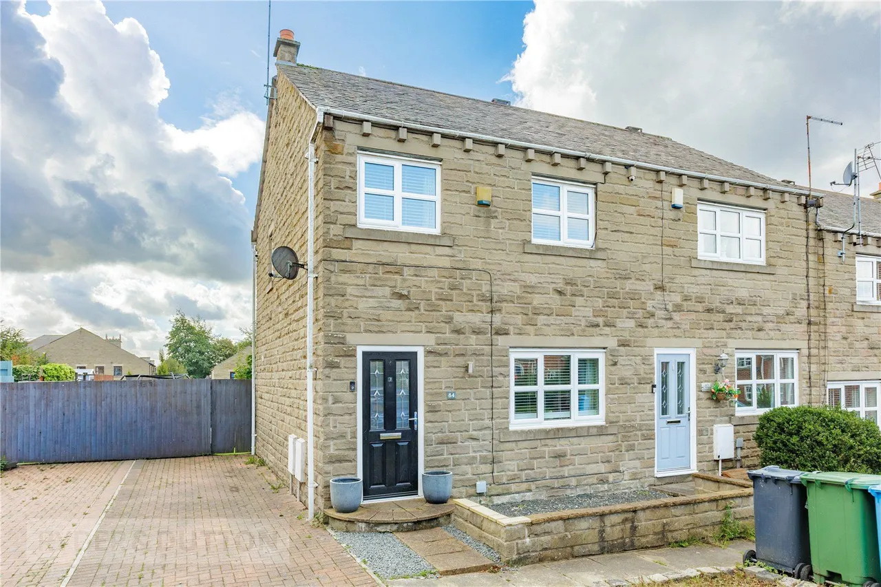 3 bed house for sale, New Street, Lees, OL4