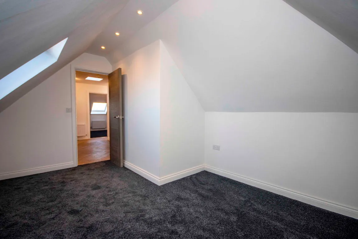 Ducks Hill Road, Northwood, HA6, photo 10