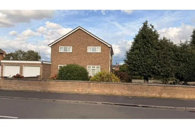 Lilburn Drive, Spalding, PE11, photo 4