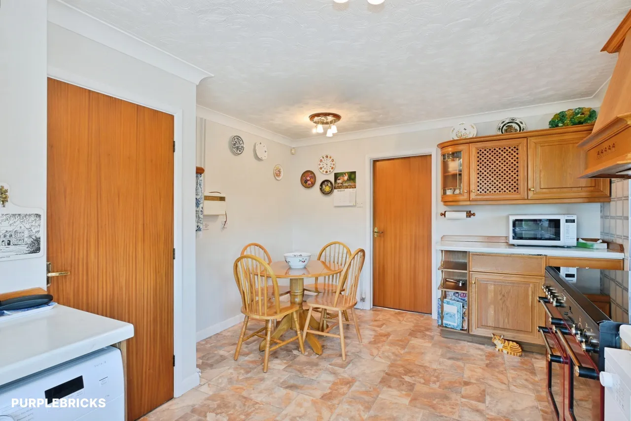 Lilburn Drive, Spalding, PE11, photo 12