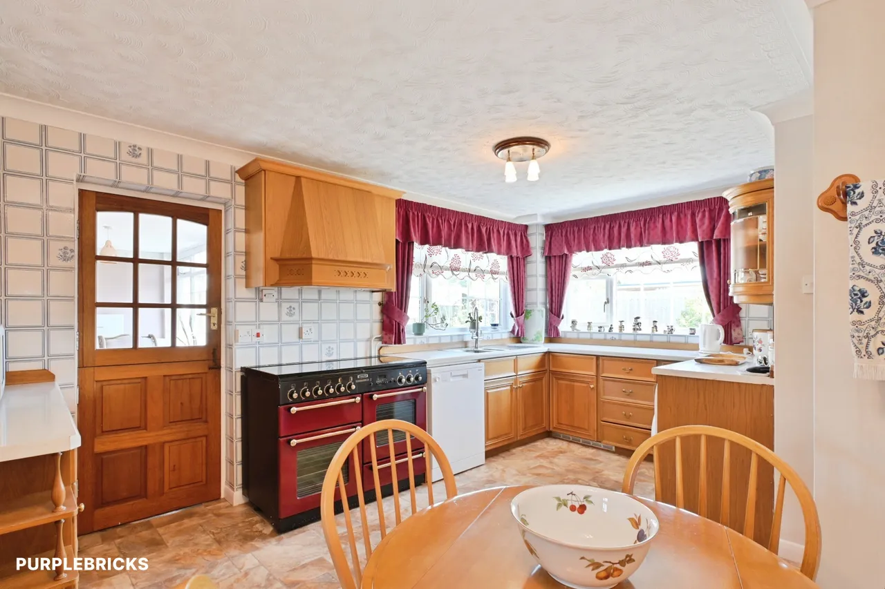 Lilburn Drive, Spalding, PE11, photo 11