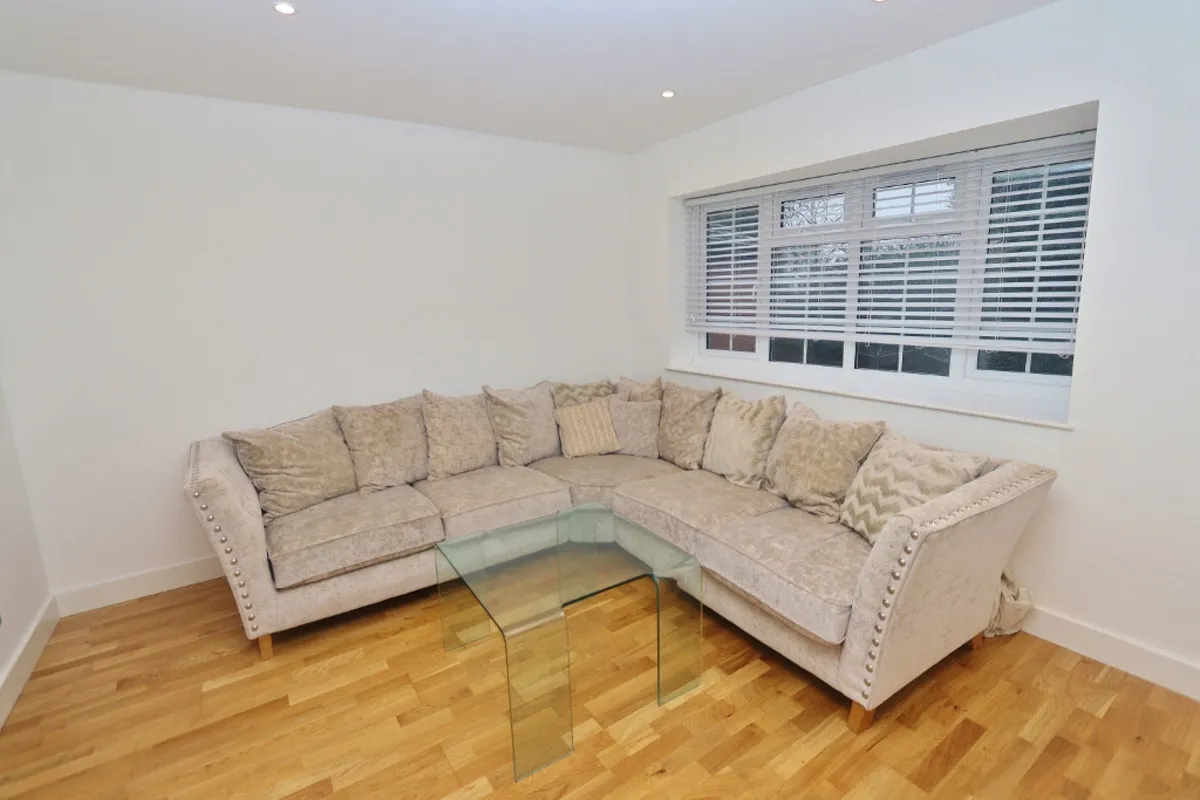 Barkwood Close, Romford, Essex, RM7 7AG, photo 7