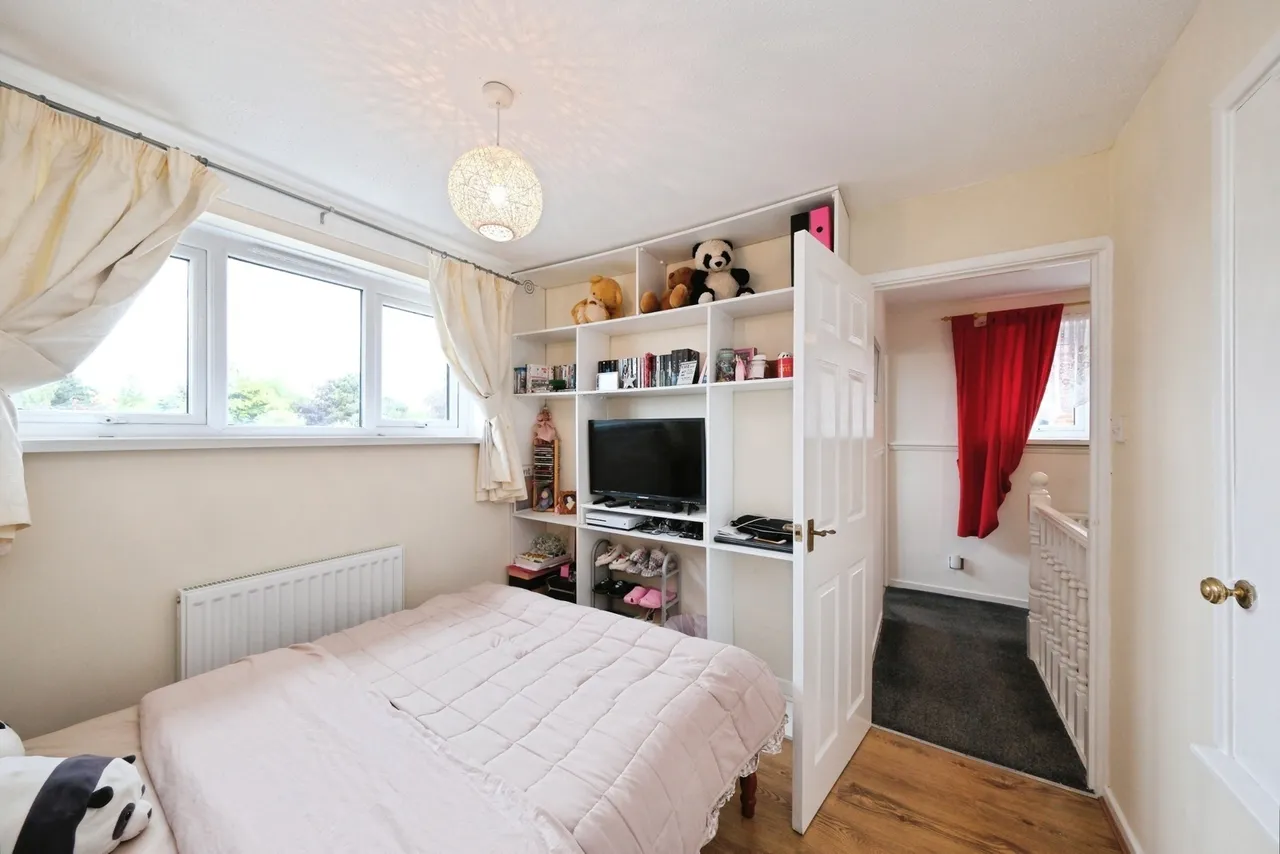 Colby Close, Forest Town, Mansfield, Nottinghamshire, NG19, photo 13