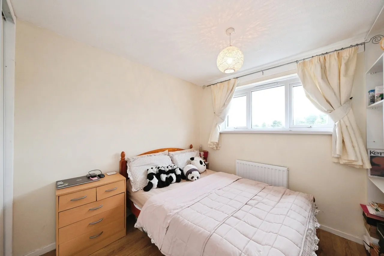 Colby Close, Forest Town, Mansfield, Nottinghamshire, NG19, photo 12