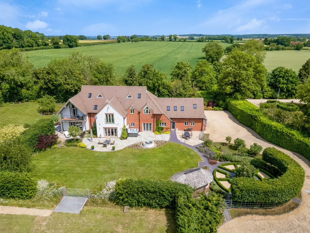 Fosse Way, Ettington, CV37, photo 2