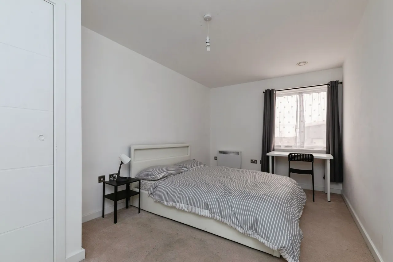 Loxford Road, Barking, IG11, photo 14