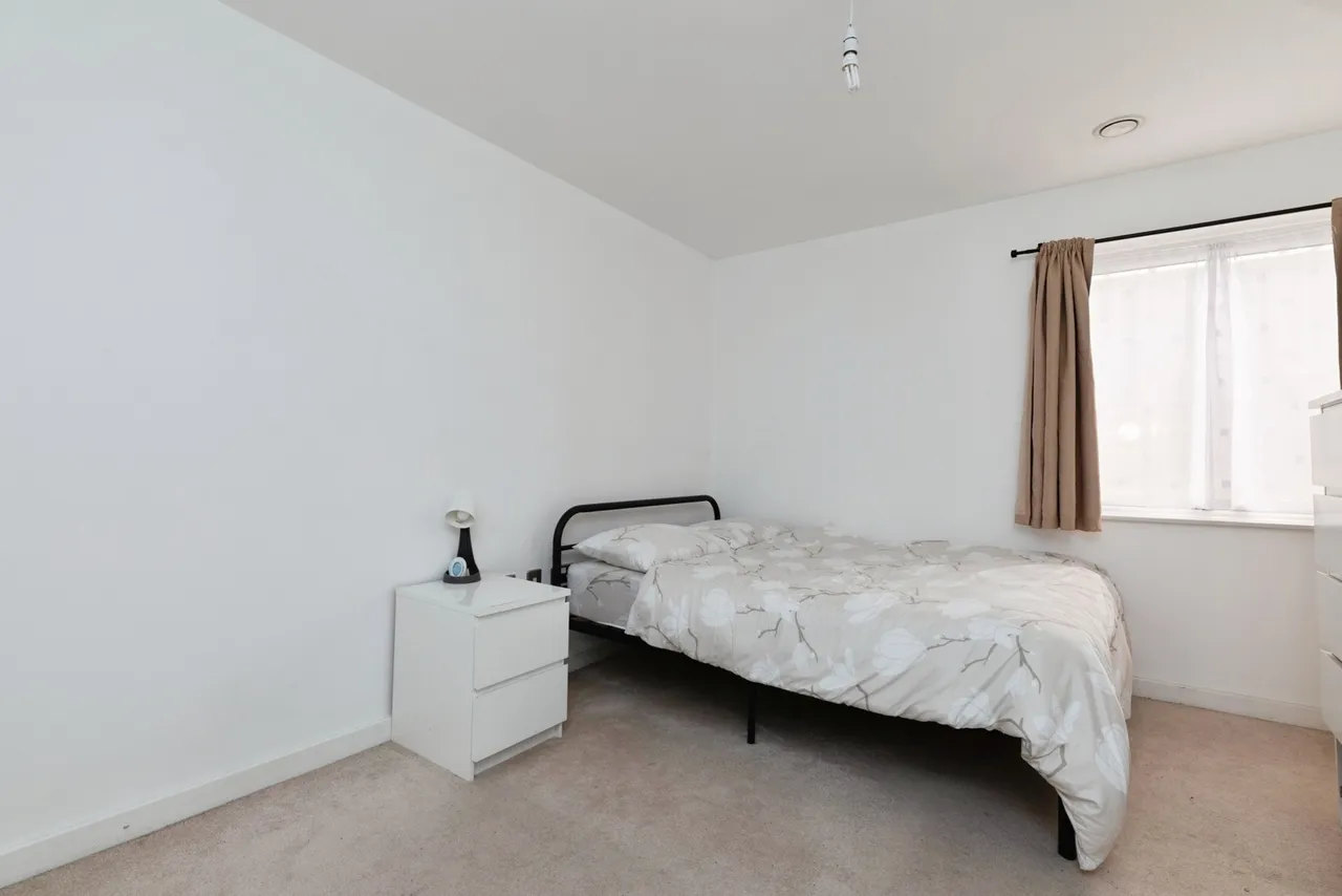 Loxford Road, Barking, IG11, photo 12