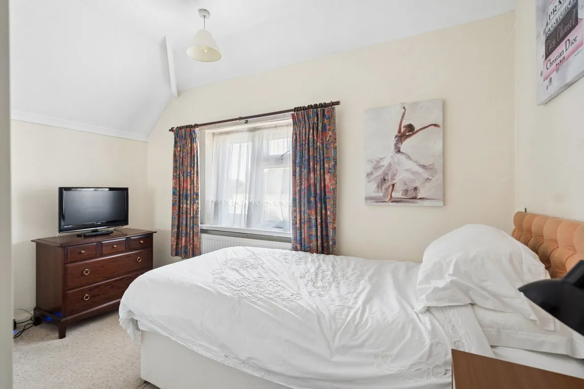 Basing Road, Mill End, WD3, photo 9