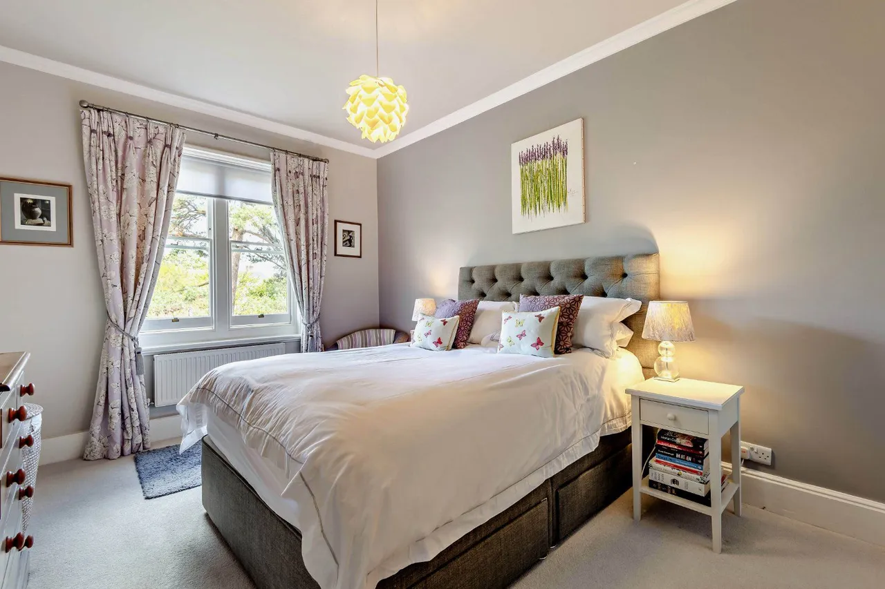 Camden Park, Tunbridge Wells, Kent, TN2 4TW, photo 11