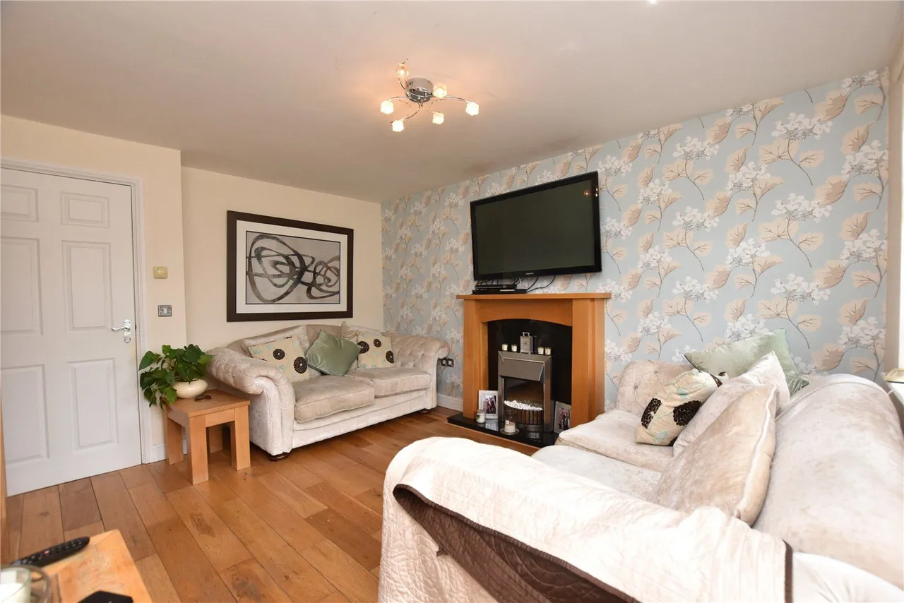 Kingsdale Avenue, Menston, LS29, photo 5