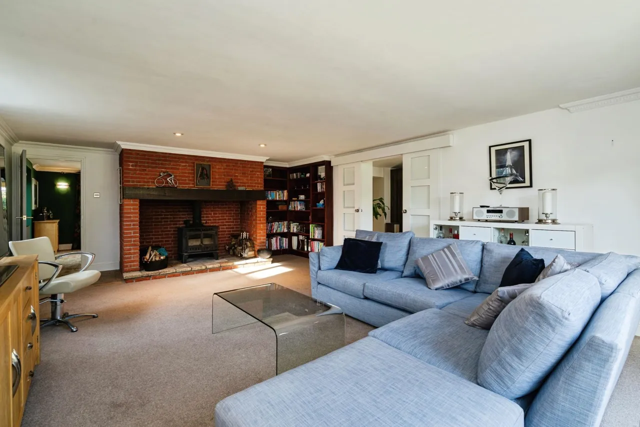 Sandy Lane, Norwich, NR14, photo 4