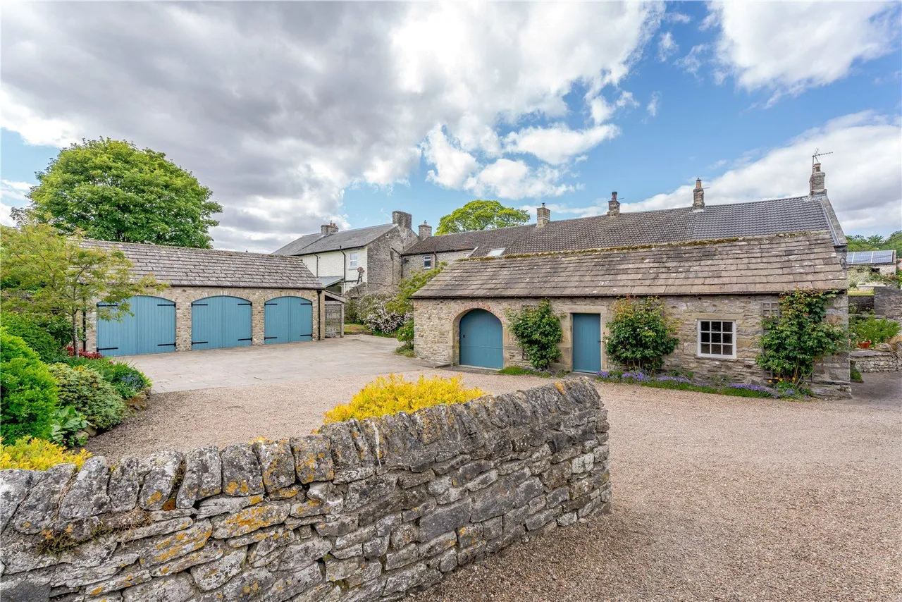 Bellerby, Leyburn, DL8, photo 23