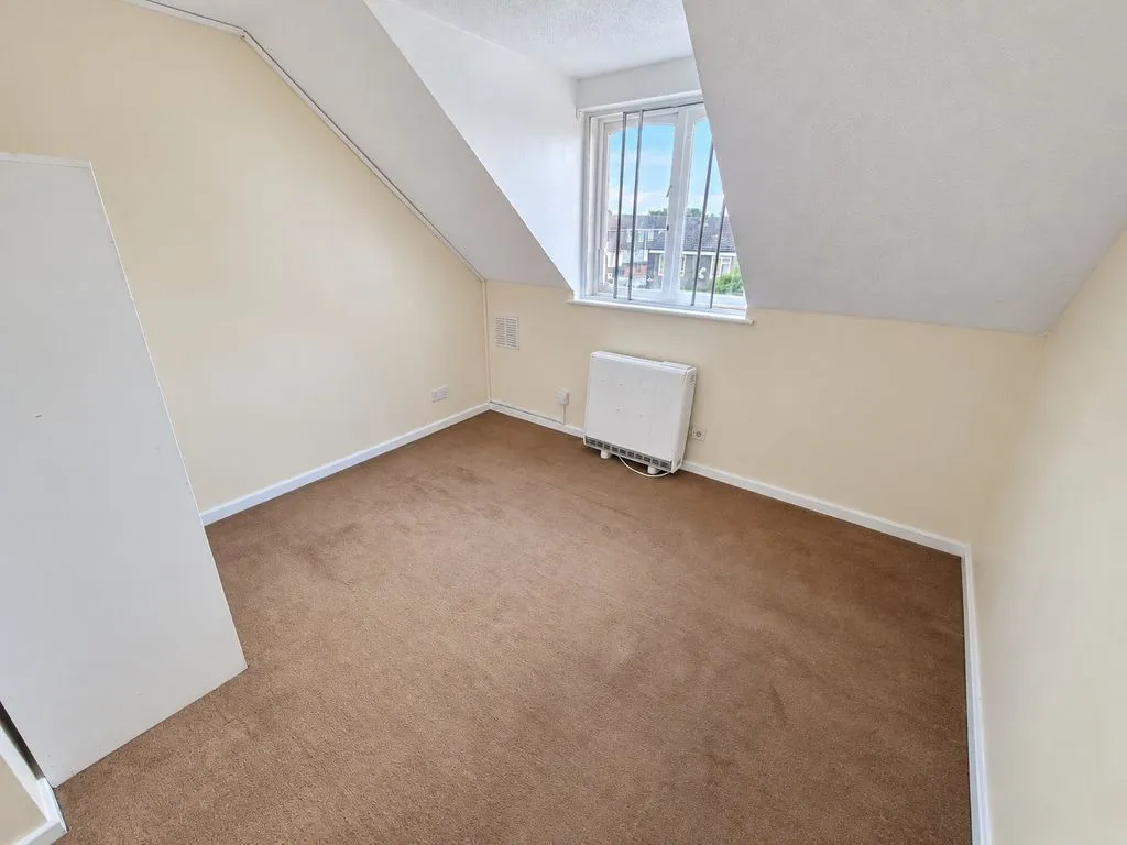 Springwood Crescent, Edgware, HA8, photo 6