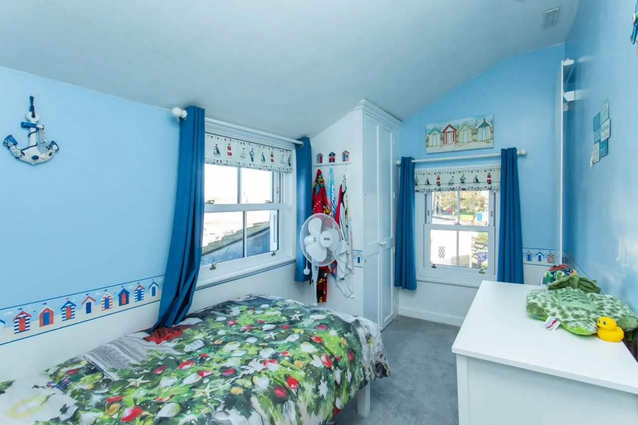 Chapel Hill, Eythorne, CT15, photo 19