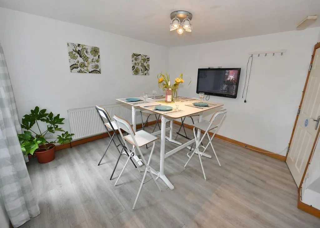 Davenport Avenue, Withington, M20, photo 9