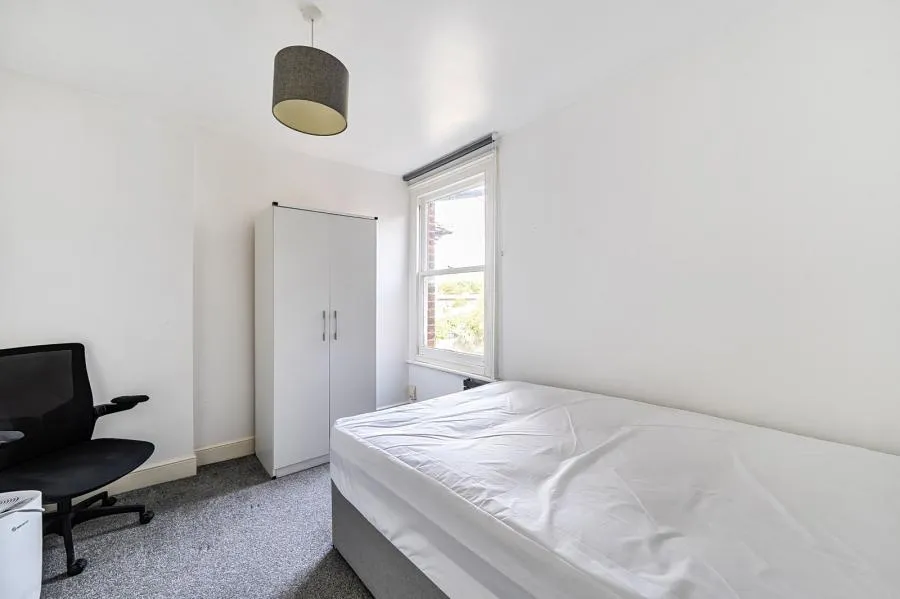 Fordwych Road, London, NW2, photo 10