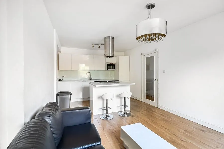 Fordwych Road, London, NW2, photo 4