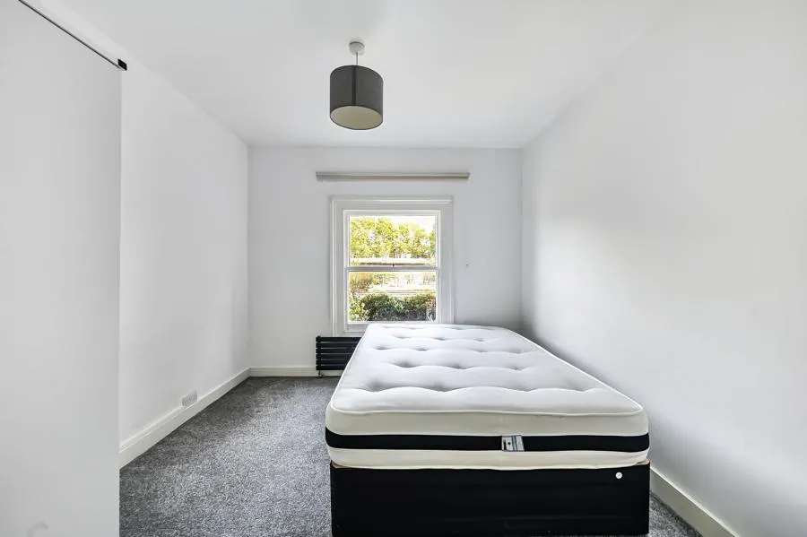 Fordwych Road, London, NW2, photo 8