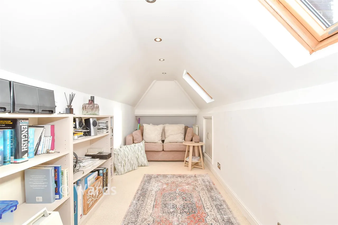 Lower Road, East Farleigh, ME15, photo 9