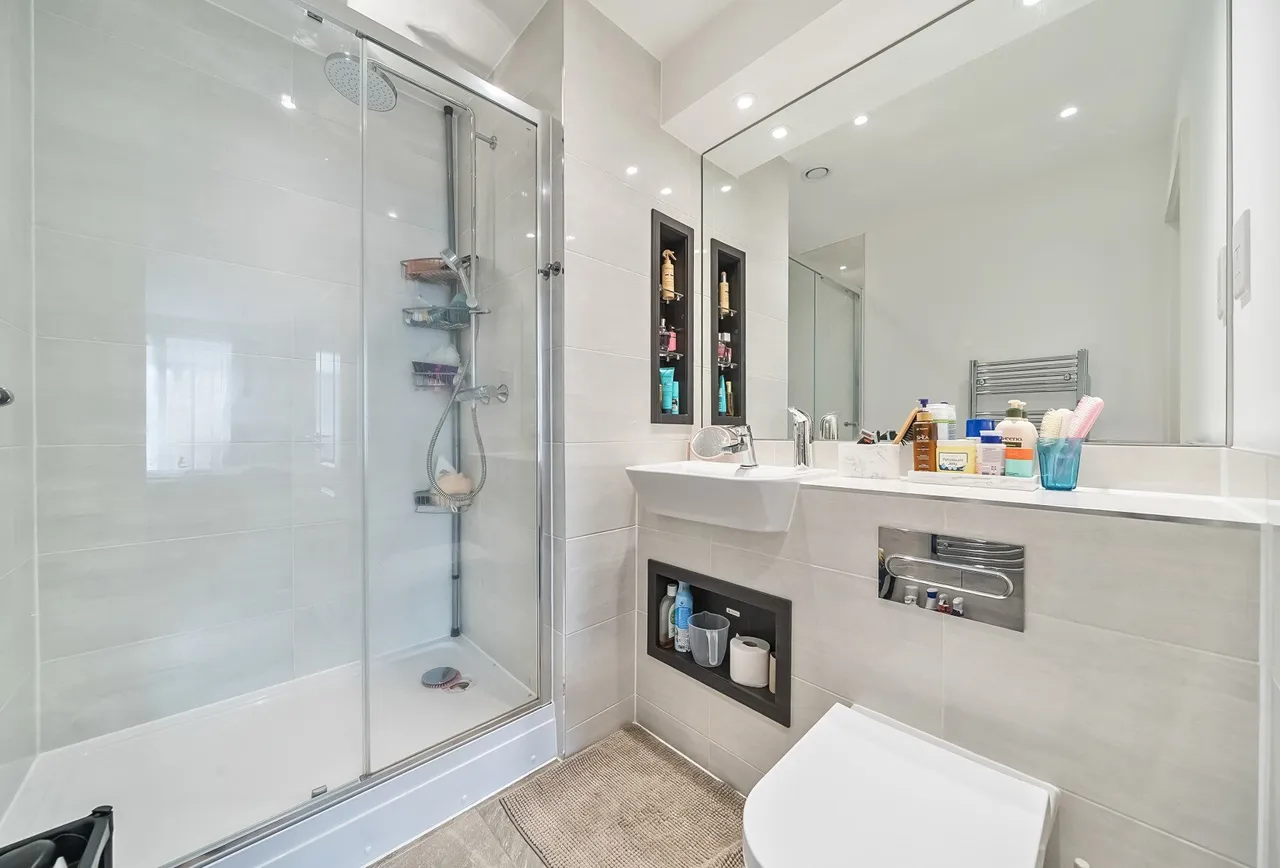 Regal Walk, Bexleyheath, DA6 7BF, photo 6