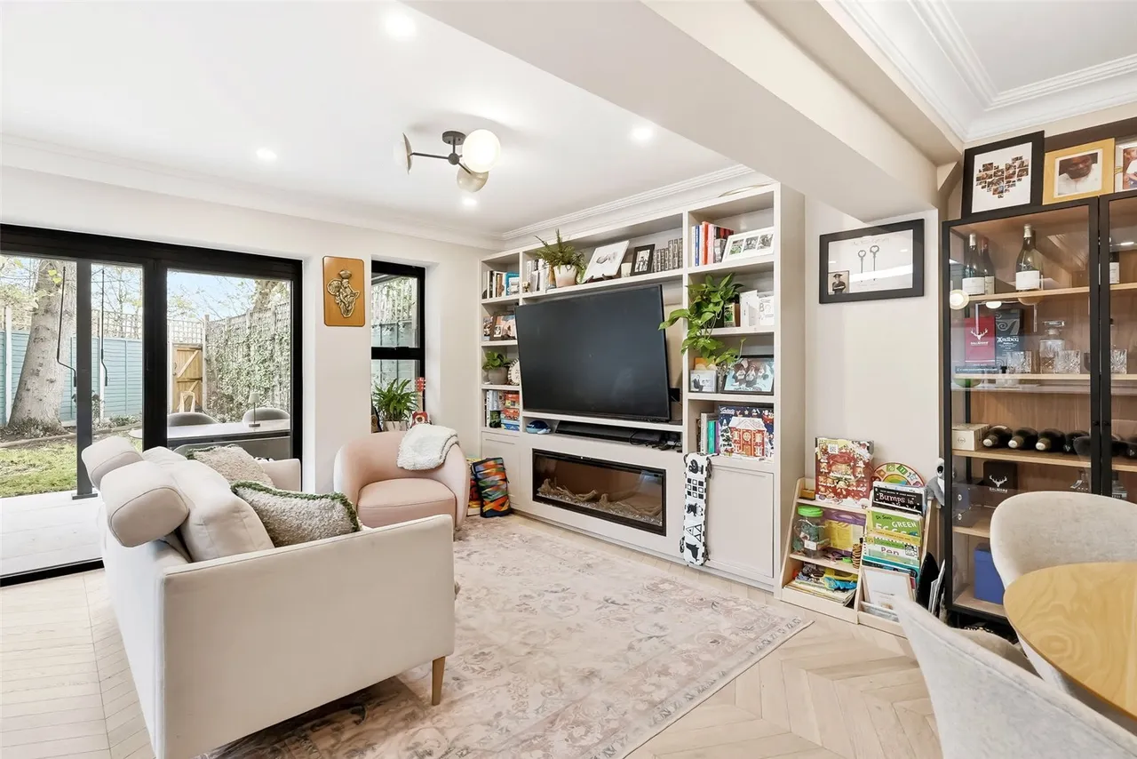 Cusack Close, Twickenham, TW1 4TB, photo 5
