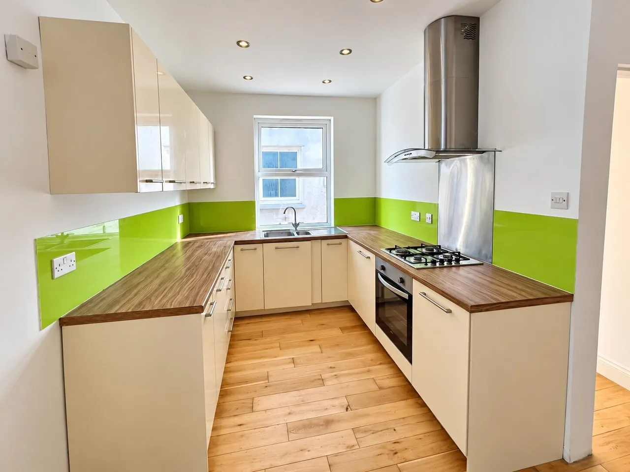 Elson Road, Gosport, PO12, photo 2