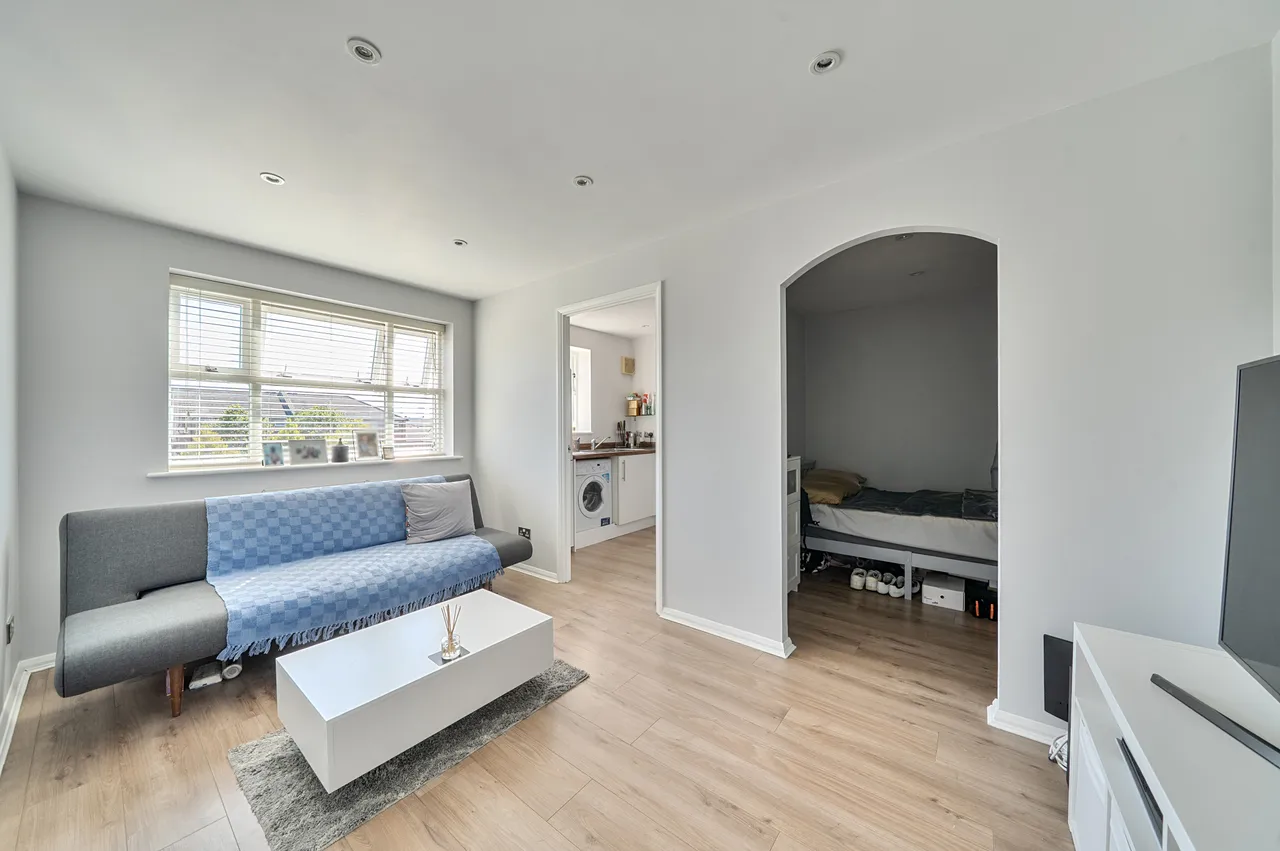 43 Macmillan Way, London, photo 4