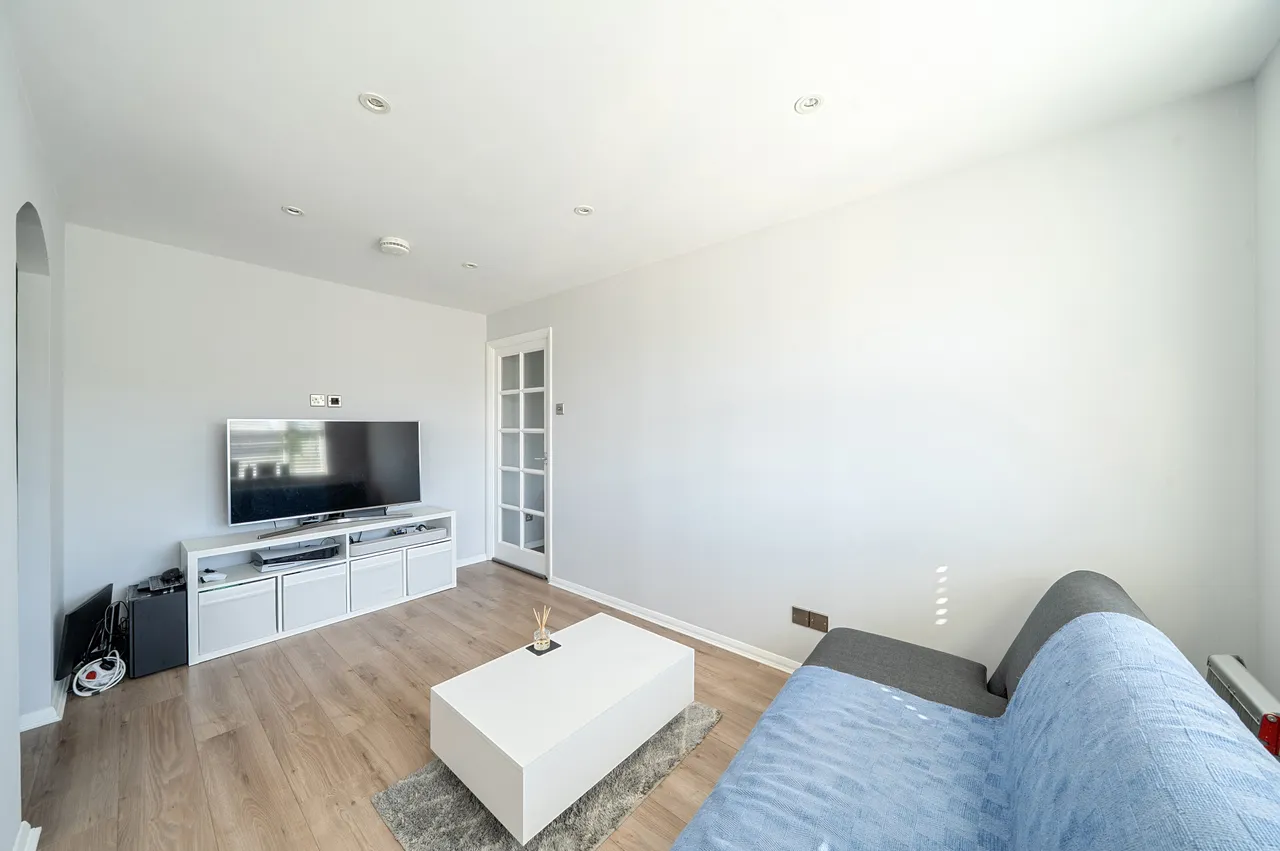 43 Macmillan Way, London, photo 5