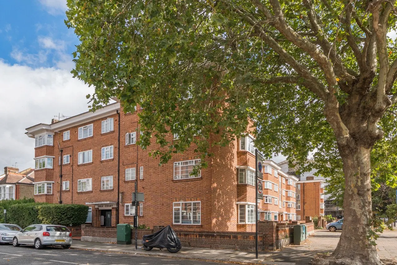 The Vale, Acton, W3, photo 14