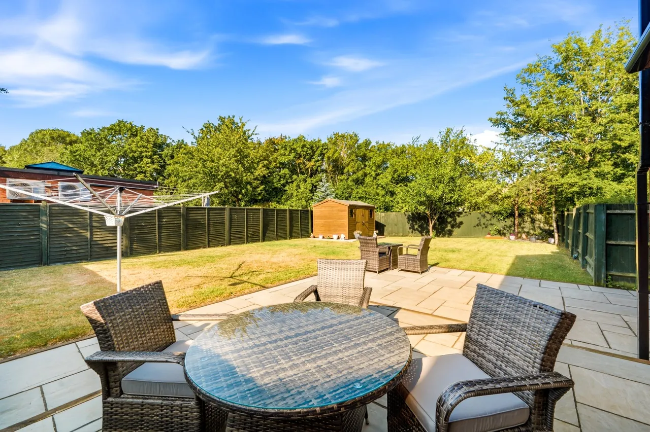 Wrens Park, Middleton, Milton Keynes, Milton Keynes, MK10 9BH, photo 10
